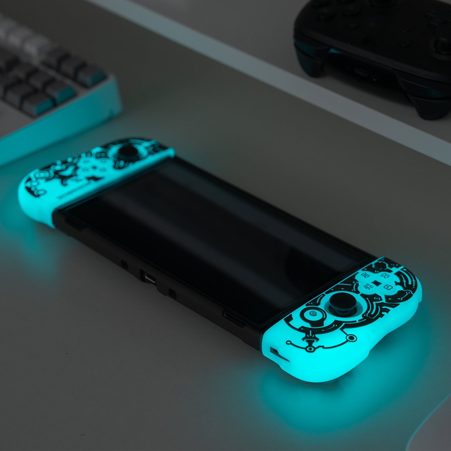 The Legend of Zelda: Tears of the Kingdom Theme Nintendo Switch/Nintendo Switch OLED Luminous Protective Case