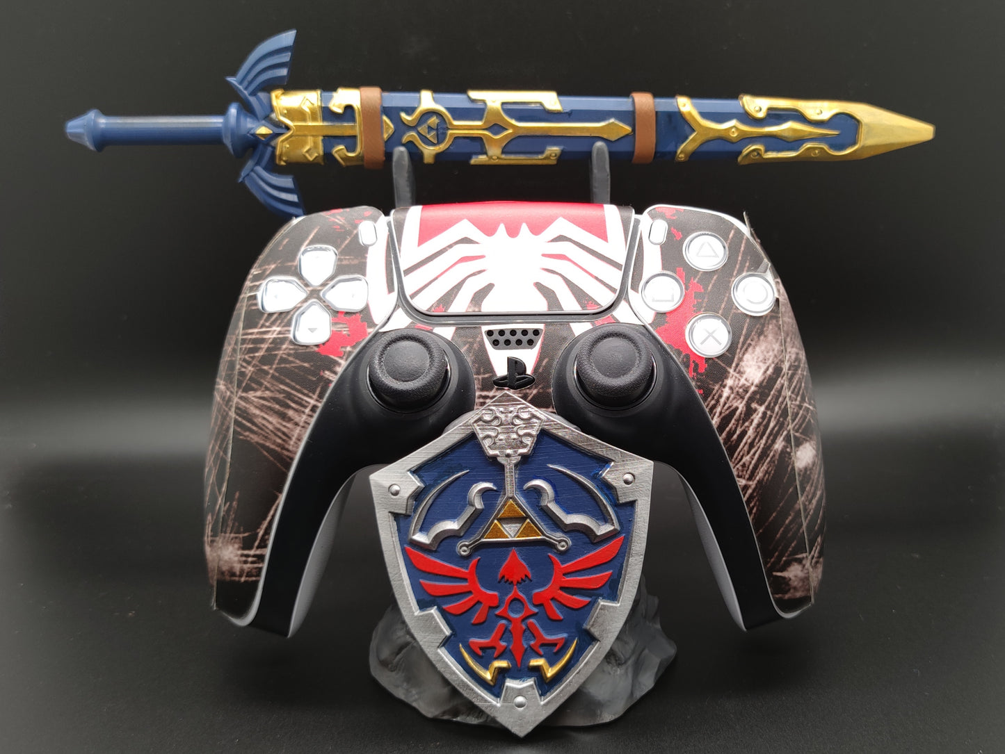 The Legend of Zelda Garage Kit Model Nintendo Switch、PlayStation 4/5、XBOX Game Controller Bracket