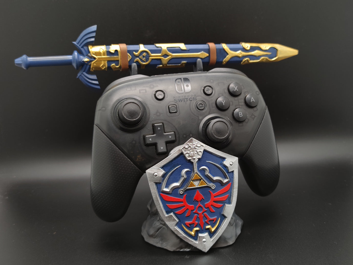 The Legend of Zelda Garage Kit Model Nintendo Switch、PlayStation 4/5、XBOX Game Controller Bracket