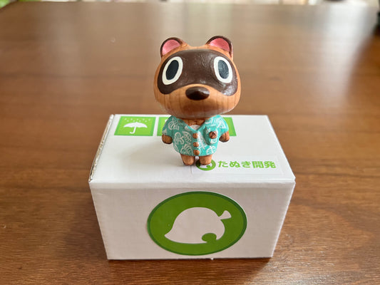 Animal Crossing wood carving model, natural high-quality wood, pure hand carving, collection-level quality
